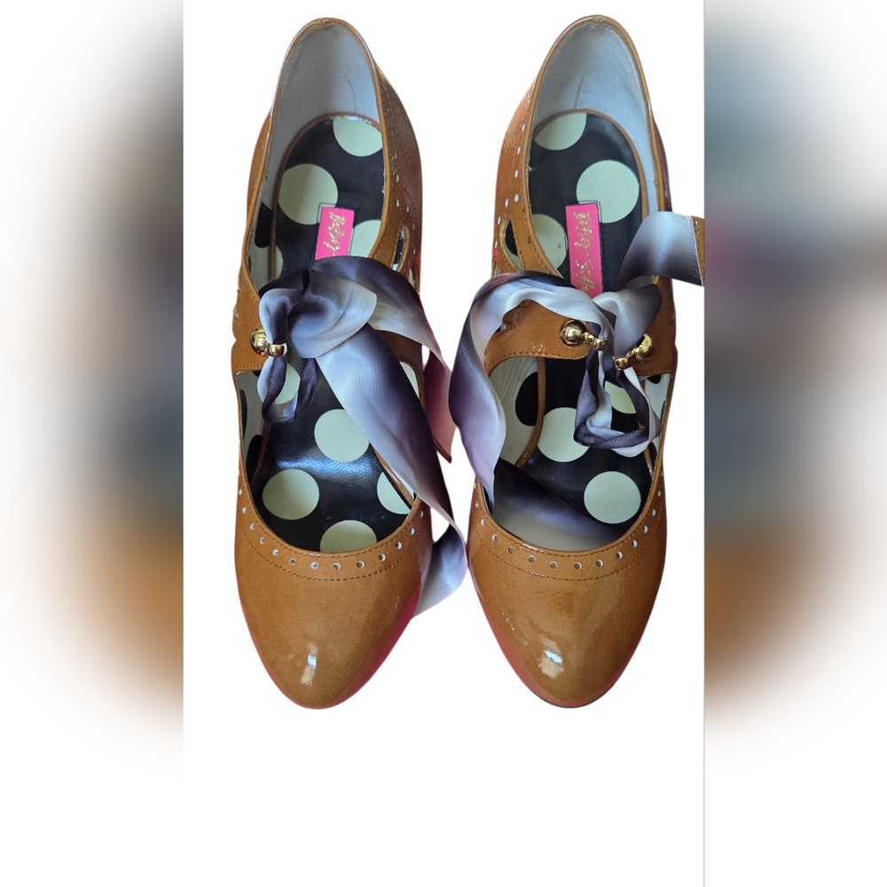Betsey Johnson Tan Heels with Ribbon Detail